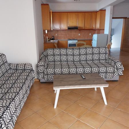 Family Apartments Sarandë Exterior foto